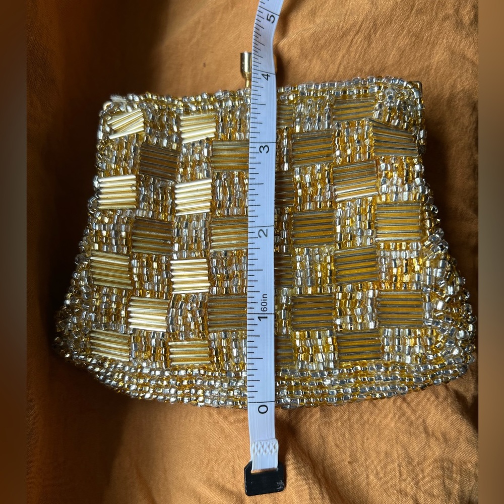 Vintage beaded clutch - Picture 6 of 7